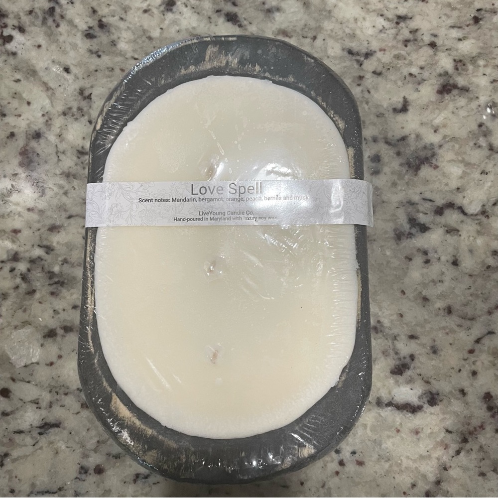 Hand Poured Mantle/Fireplace/ Hearth Three Wick Candle